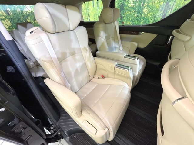 TOYOTA ALPHARD HYBRID 4WD 2022 Image 31