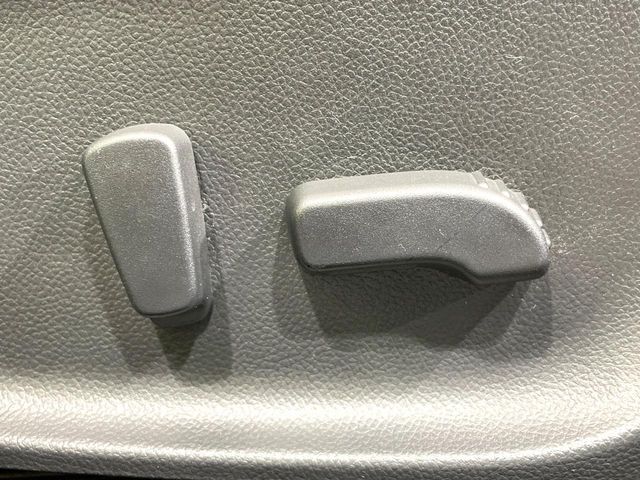 NISSAN SKYLINE 2012 Image 31