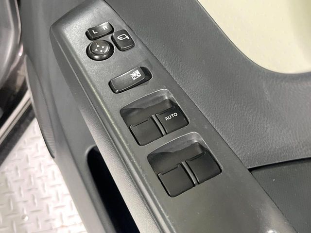 SUZUKI MR WAGON ECO 2012 Image 31