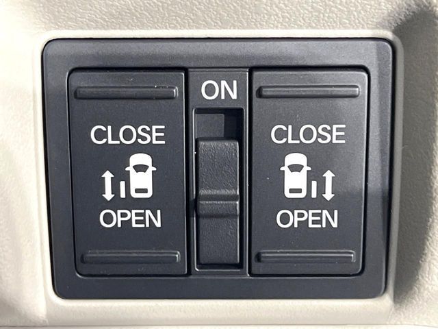 HONDA N BOX 2024 Image 31