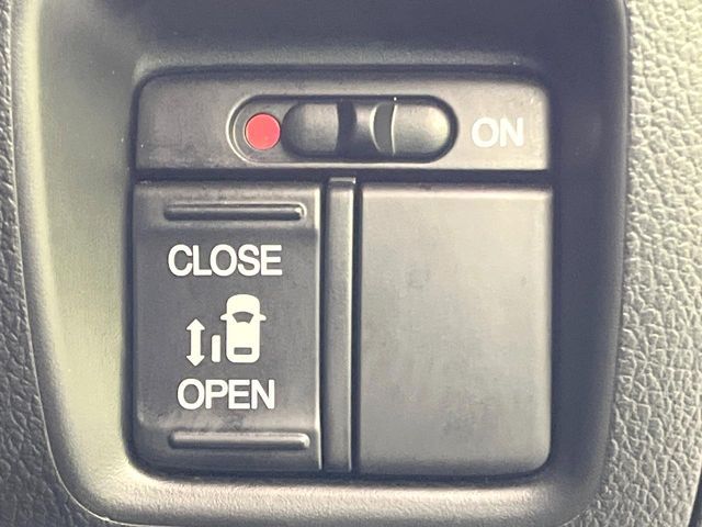 HONDA N BOX CUSTOM 2016 Image 31