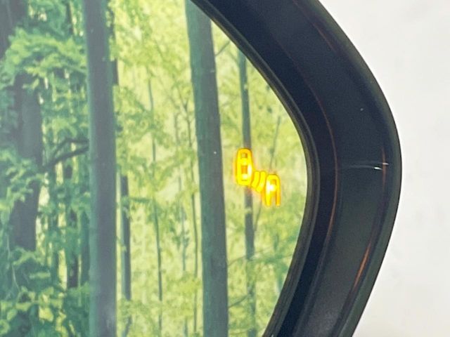 TOYOTA YARIS CROSS HYBRID 2022 Image 31