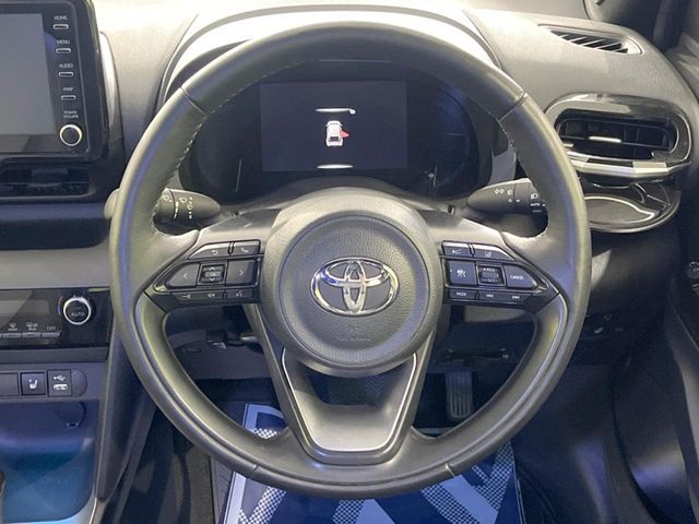 TOYOTA YARIS CROSS HYBRID 2022 Image 31