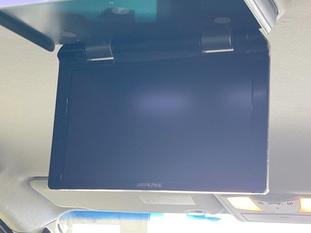 NISSAN ELGRAND 2012 Image 31