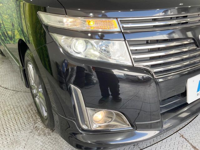NISSAN ELGRAND 2012 Image 31