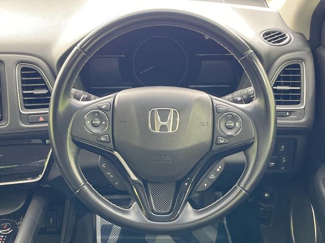 HONDA VEZEL HYBRID 2017 Image 31
