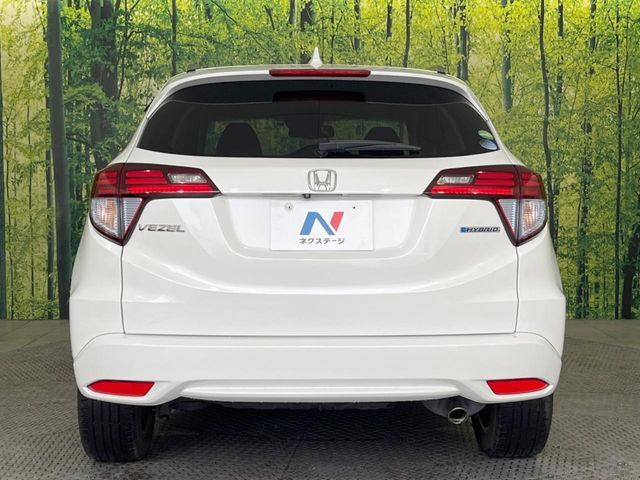 HONDA VEZEL HYBRID 2017 Image 31