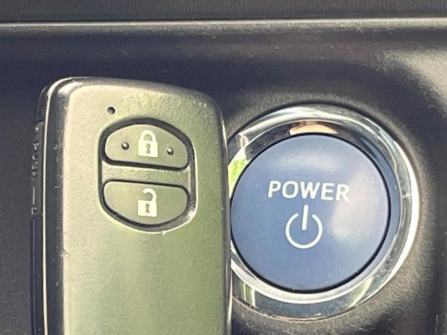 TOYOTA AQUA 2013 Image 31