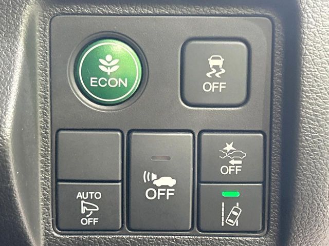 HONDA VEZEL HYBRID 2016 Image 31