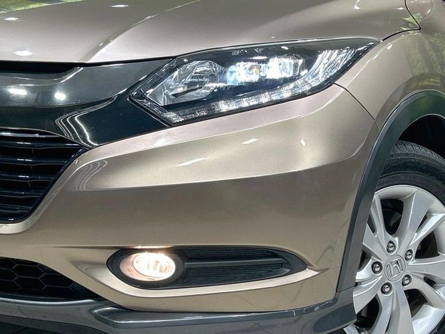 HONDA VEZEL HYBRID 2016 Image 31