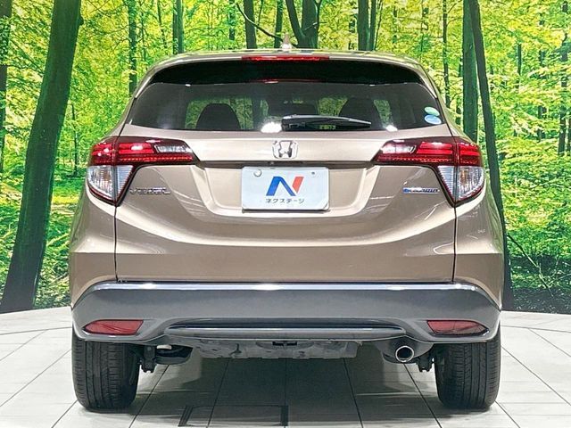 HONDA VEZEL HYBRID 2016 Image 31
