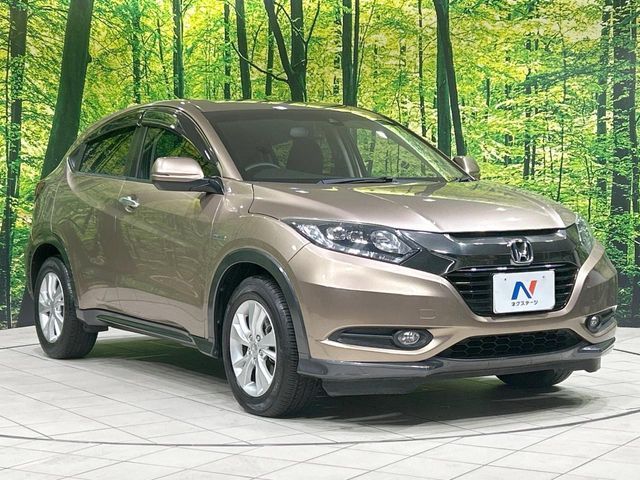 HONDA VEZEL HYBRID 2016 Image 31