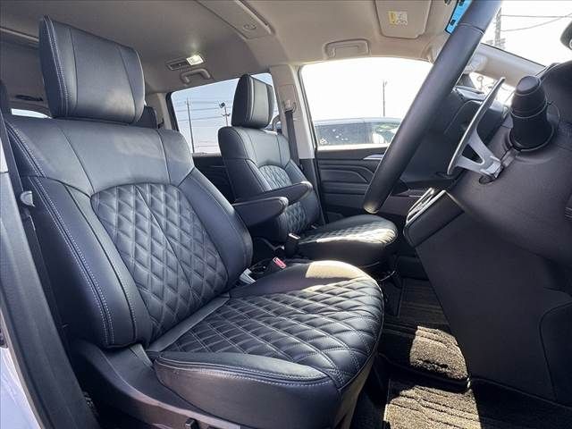 MITSUBISHI DELICA D:5 4WD 2025 Image 31