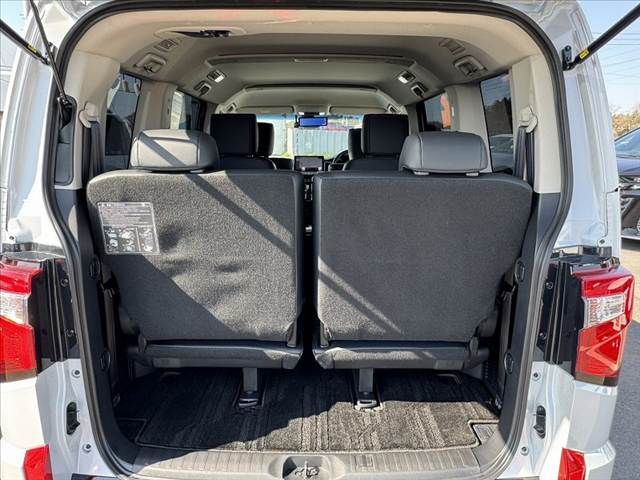 MITSUBISHI DELICA D:5 4WD 2025 Image 31