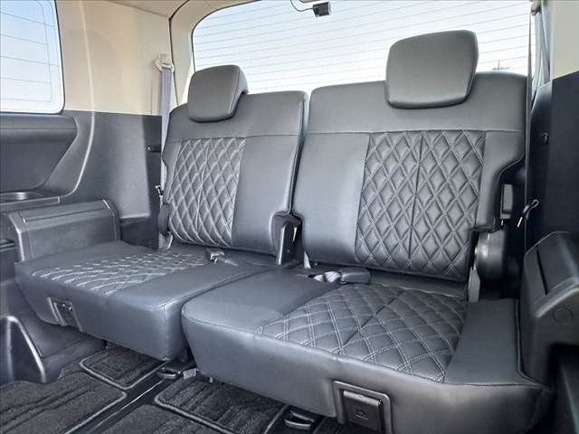 MITSUBISHI DELICA D:5 4WD 2025 Image 31