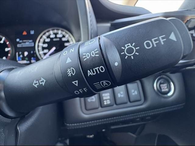 MITSUBISHI DELICA D:5 4WD 2025 Image 31