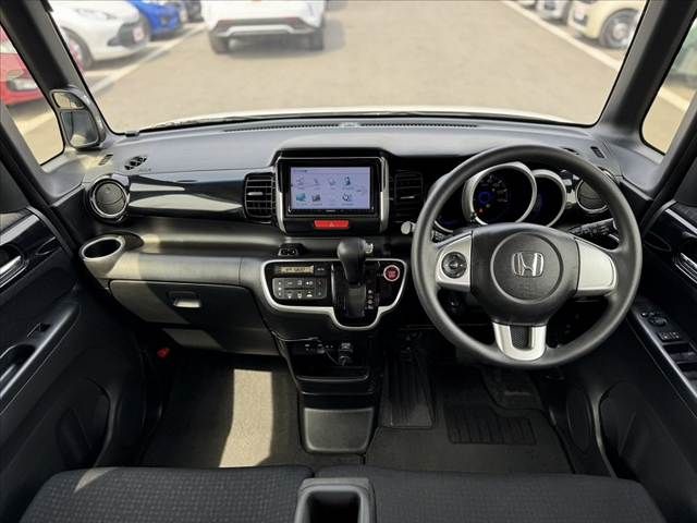 HONDA N BOX CUSTOM 2016 Image 31