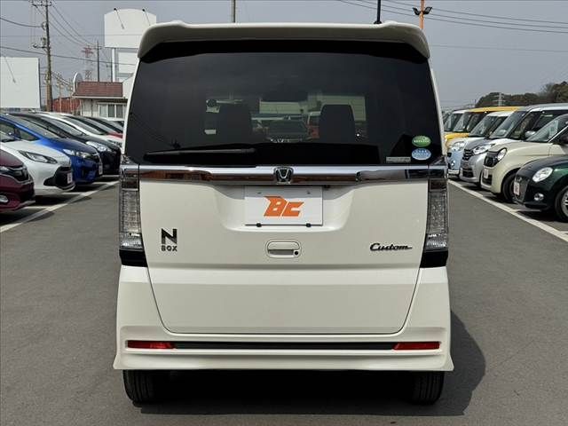 HONDA N BOX CUSTOM 2016 Image 31