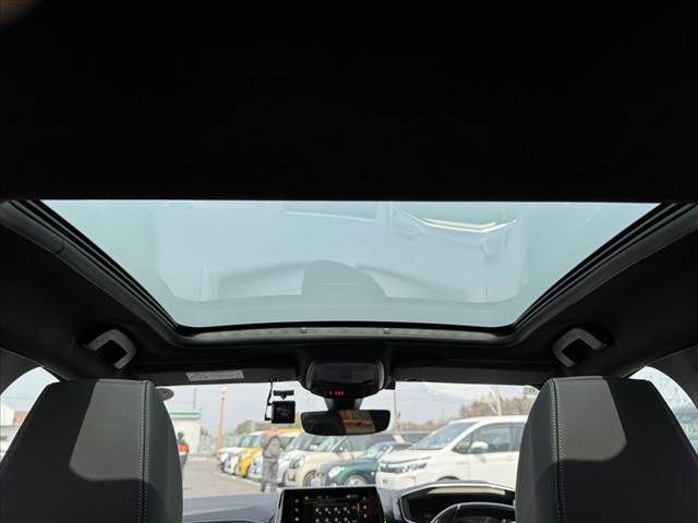 PEUGEOT 208 2022 Image 31