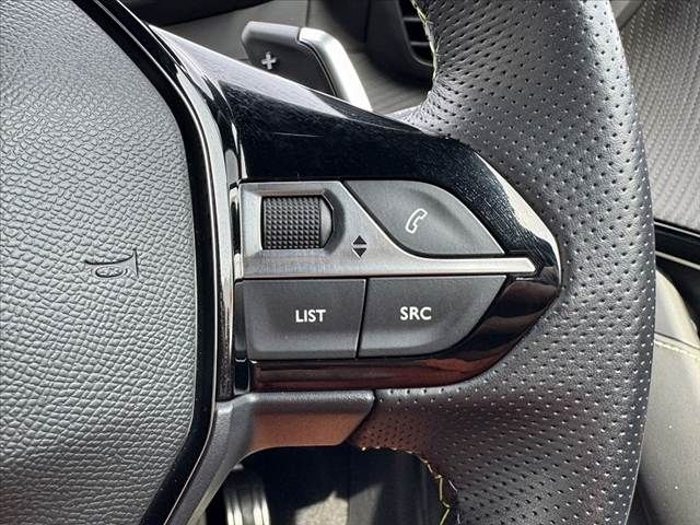 PEUGEOT 208 2022 Image 31