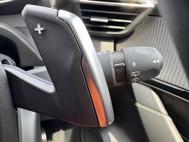 PEUGEOT 208 2022 Image 31