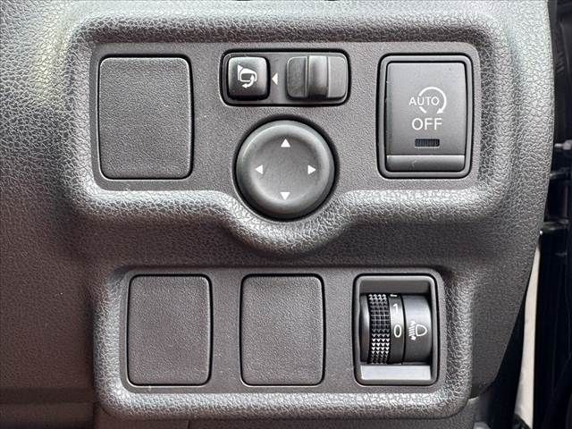 NISSAN NOTE 2013 Image 31