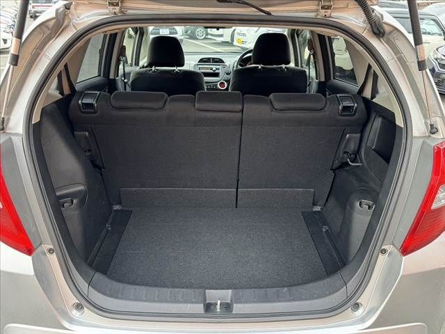 HONDA FIT 2013 Image 31