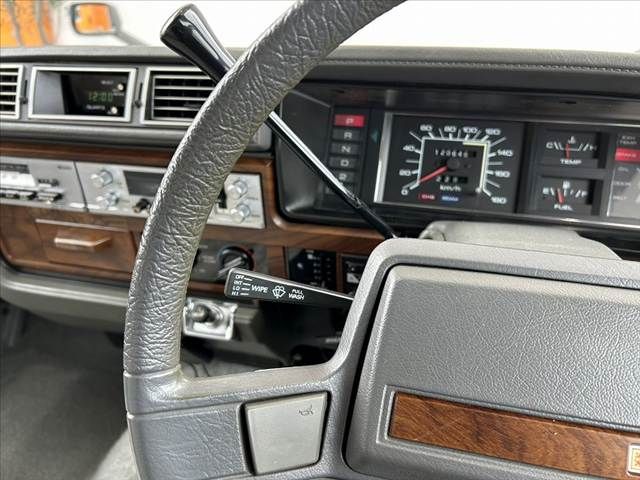 NISSAN CEDRIC 1981 Image 31