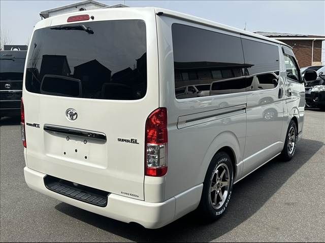 TOYOTA REGIUSACE VAN 2WD 2019 Image 31