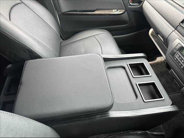 TOYOTA REGIUSACE VAN 2WD 2019 Image 31