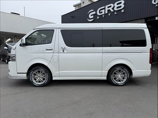 TOYOTA HIACE VAN 4WD 2023 Image 31