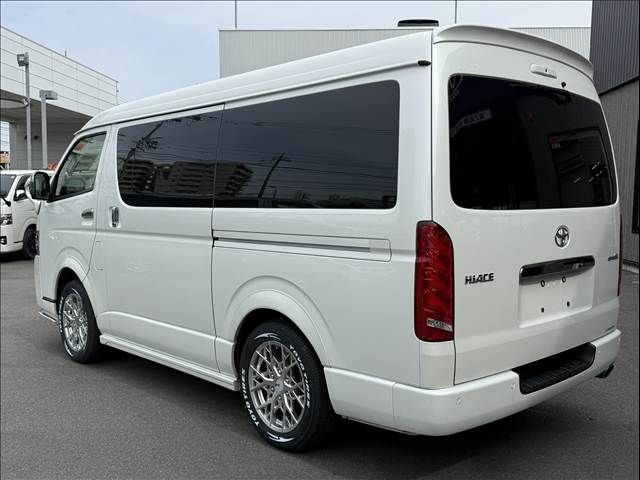 TOYOTA HIACE VAN 4WD 2023 Image 31