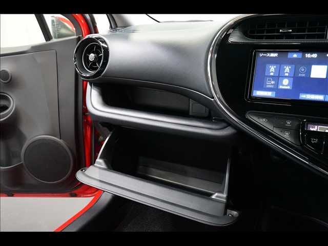 TOYOTA AQUA 2020 Image 31