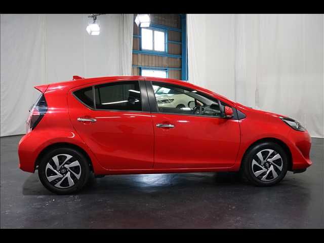 TOYOTA AQUA 2020 Image 31