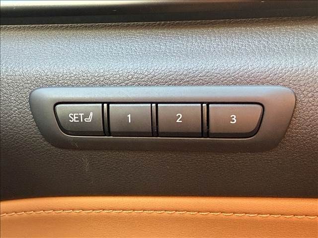 TOYOTA LEXUS NX350H AWD 2025 Image 31