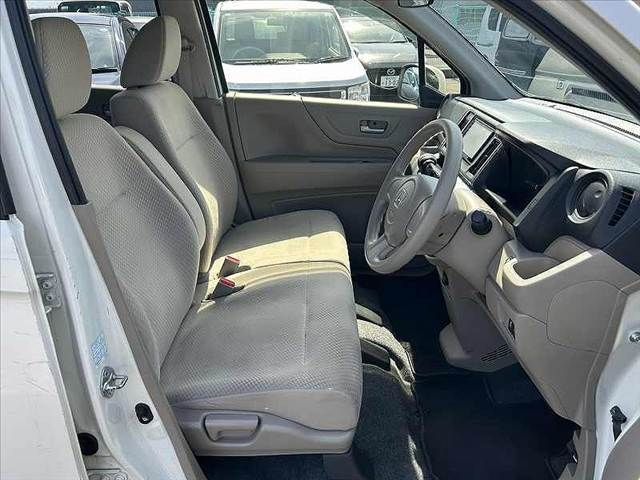 HONDA N-WGN 2015 Image 31