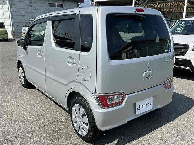 SUZUKI WAGON R 2019 Image 31