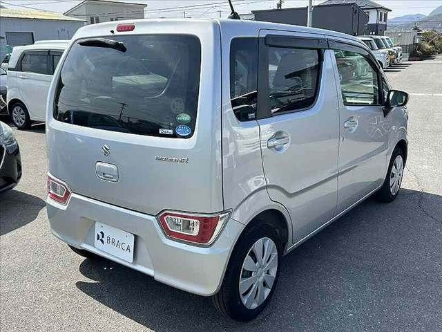 SUZUKI WAGON R 2019 Image 31