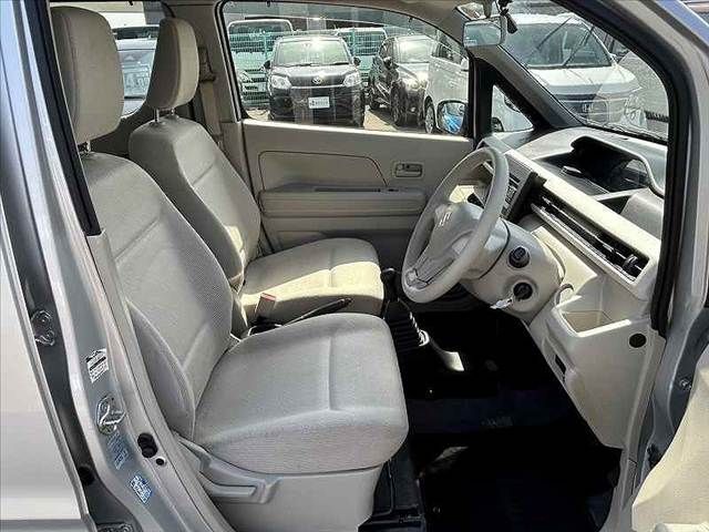 SUZUKI WAGON R 2019 Image 31