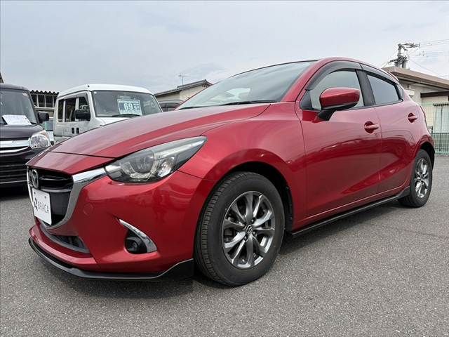 MAZDA DEMIO 2017 Image 31