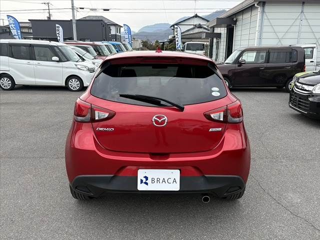 MAZDA DEMIO 2017 Image 31