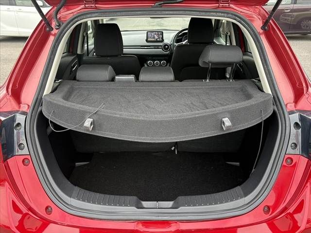 MAZDA DEMIO 2017 Image 31