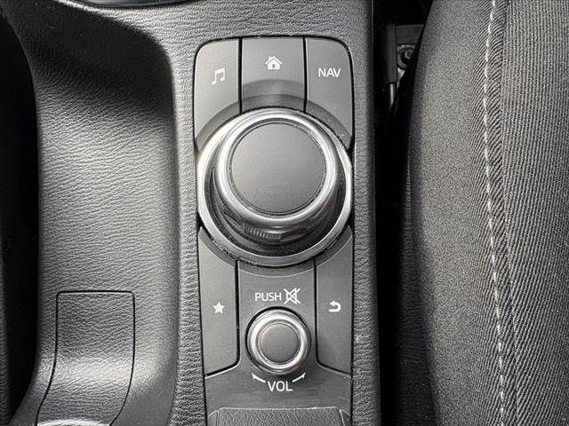 MAZDA DEMIO 2017 Image 31