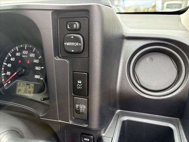 TOYOTA SUCCEED VAN 2WD 2015 Image 31