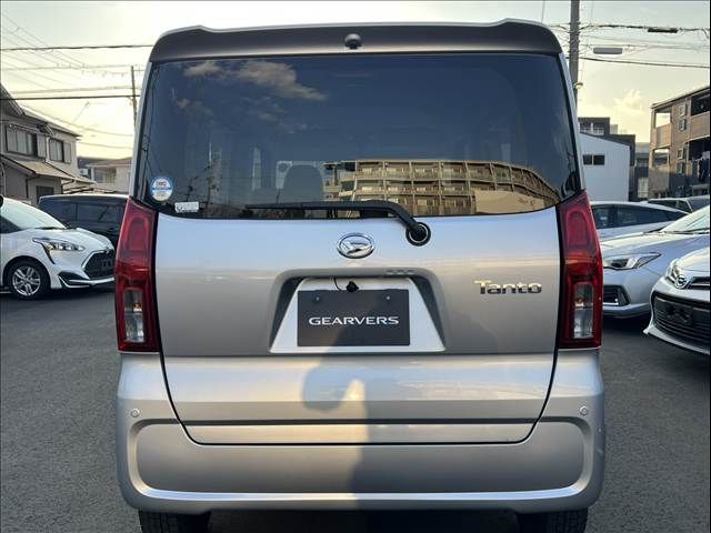 DAIHATSU TANTO 2022 Image 31