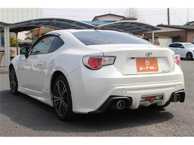 TOYOTA 86 2012 Image 31
