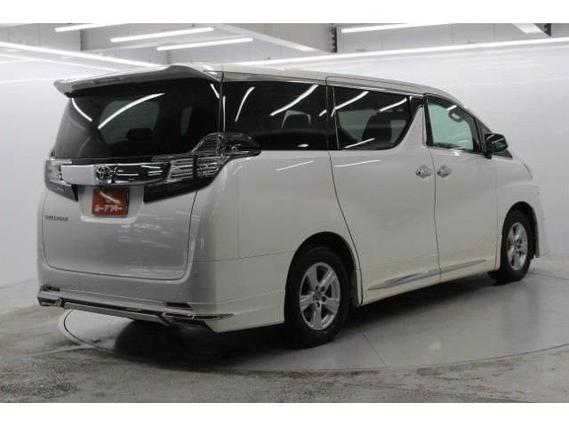 TOYOTA VELLFIRE 2016 Image 31