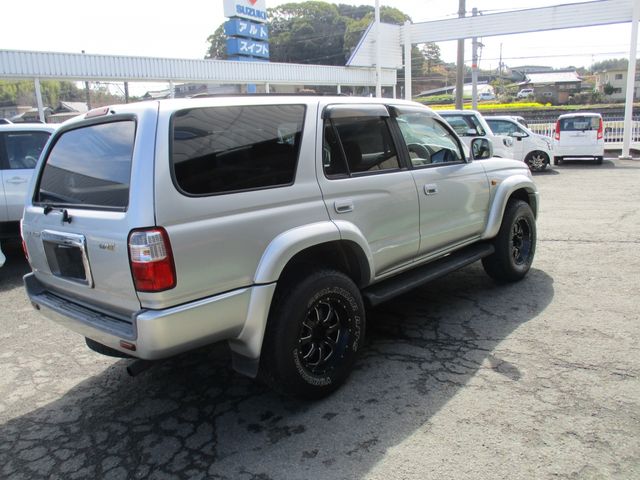 TOYOTA HILUXSURF WAGON 4WD 2000 Image 31