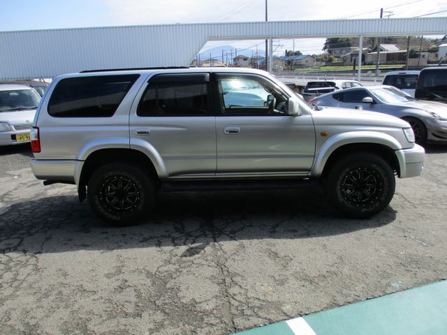 TOYOTA HILUXSURF WAGON 4WD 2000 Image 31