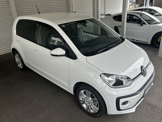 VOLKSWAGEN UP! 2018 Image 31
